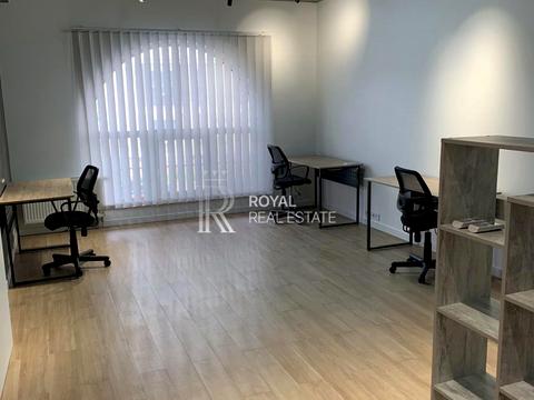 коммерческая по адресу Михаила Максимовича ул. (Трутенко Онуфрия), 3-Д