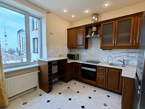 квартира за адресою Молдовська вул. (Молдавська), 2