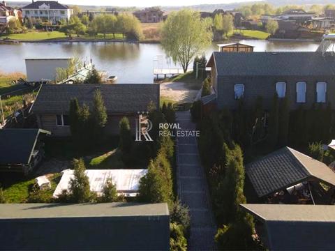 комерційна за адресою Сонячна вул., 2