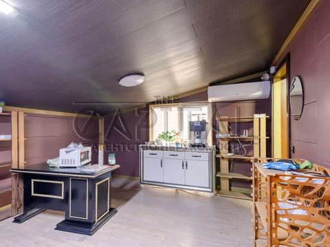 коммерческая по адресу Лесі Українки ул. (Генерала Небогатова), 38-А