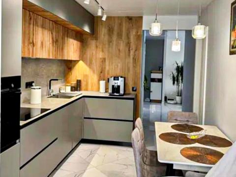 квартира по адресу Полковника Полевого ул., 4-Б