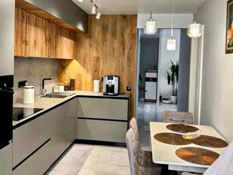 квартира по адресу Полковника Полевого ул., 4-Б