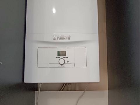 будинок за адресою Місячна вул., 5