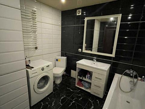 квартира за адресою Михайла Грушевського вул., 154