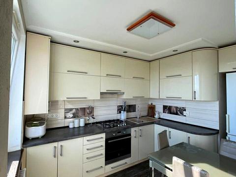 квартира за адресою Михайла Грушевського вул., 154