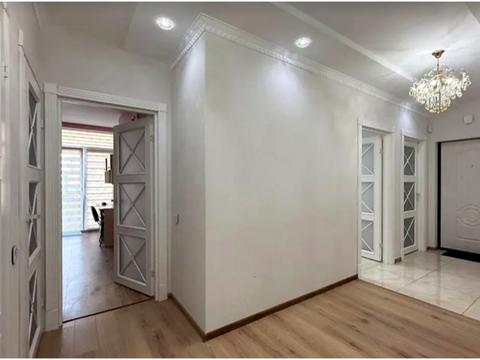 квартира за адресою Регенераторна вул., 4к2