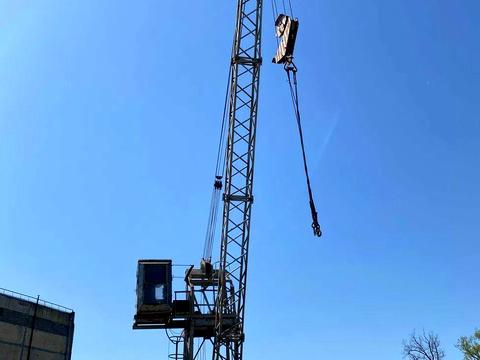 комерційна за адресою Святошинська вул., 10