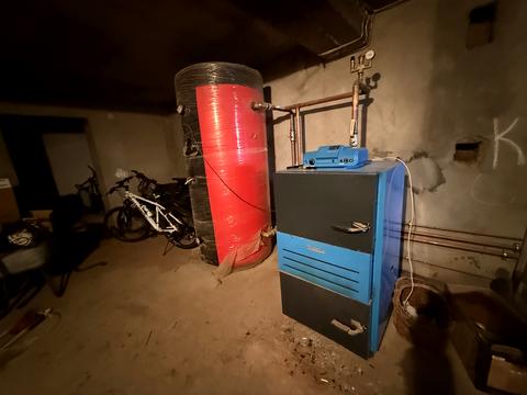 будинок за адресою Єднання, 1