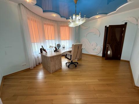 будинок за адресою Єднання, 1