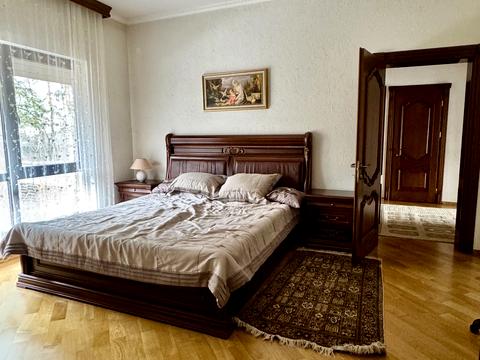 будинок за адресою Яблунева, 165/4