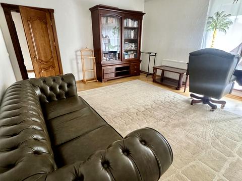 будинок за адресою Яблунева, 165/4