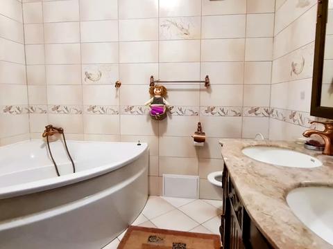 будинок за адресою Яблунева, 165/4