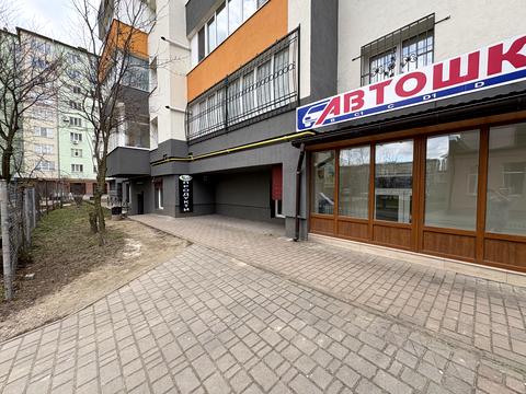 комерційна за адресою Надрічна вул., 221а