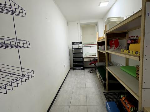 комерційна за адресою Надрічна вул., 221а