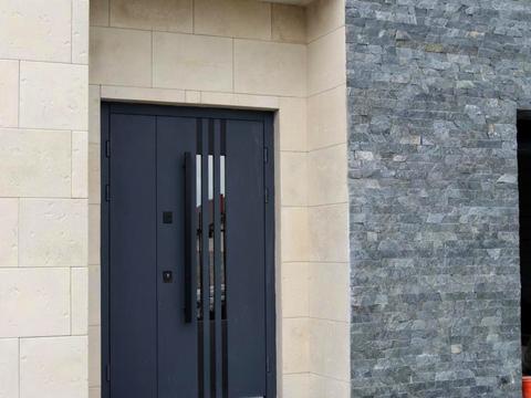 будинок за адресою Лесі Українки