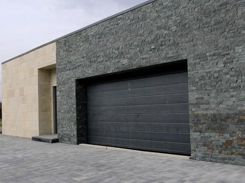 дом по адресу Лесі Українки