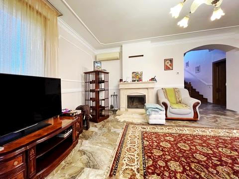 будинок за адресою Озерна вул.