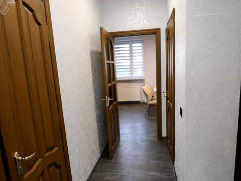 квартира за адресою Андрея Шептицького вул., 18