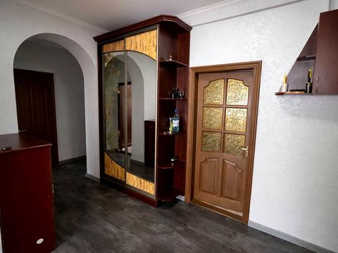 квартира за адресою Андрея Шептицького вул., 18