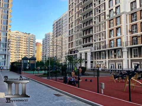 комерційна за адресою Михайла Максимовича вул. (Онуфрія Трутенка), 26-В