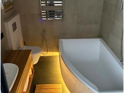 квартира по адресу Юнатская ул., 10