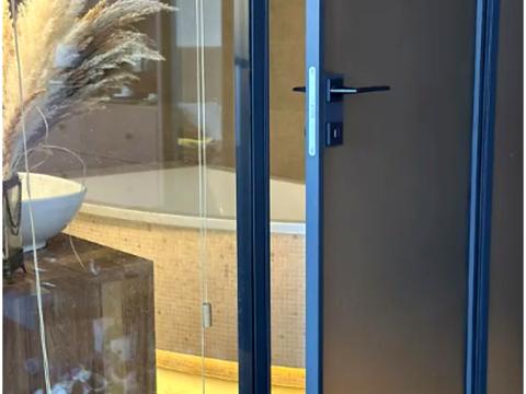 квартира по адресу Юнатская ул., 10