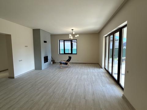 будинок за адресою Центральна