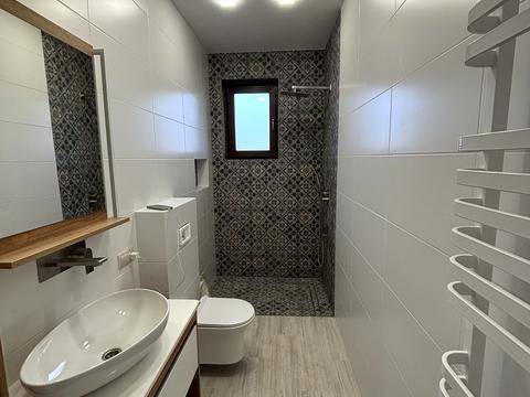 будинок за адресою Центральна