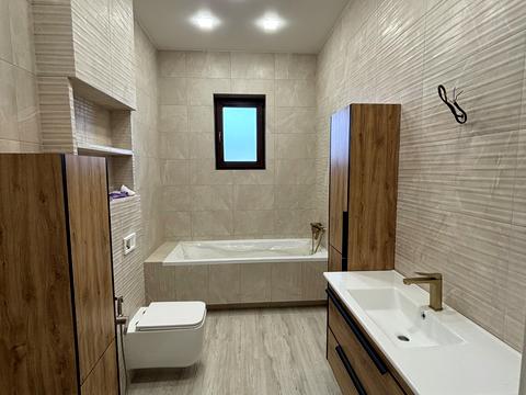 будинок за адресою Центральна