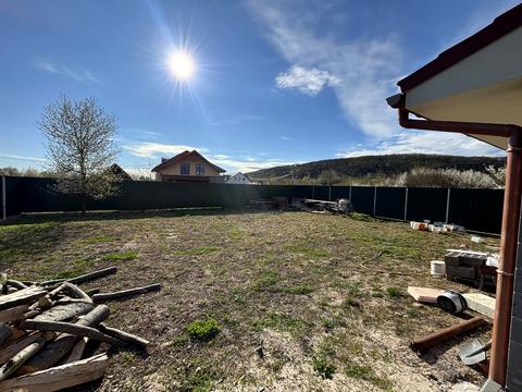 будинок за адресою Центральна