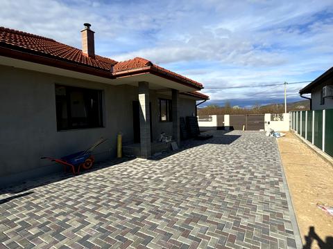 будинок за адресою Центральна