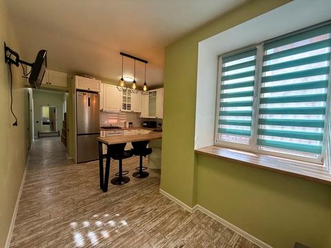 квартира за адресою смт. Слобожанське, Співдружності вул., 1