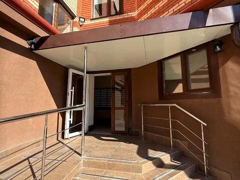 квартира за адресою смт. Слобожанське, Співдружності вул., 1