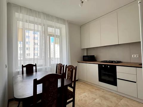 квартира за адресою Хіміків вул., 31