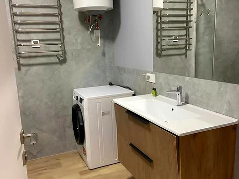 квартира за адресою Хіміків вул., 28 к16-18