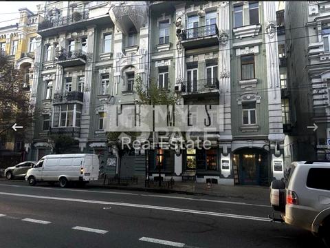 комерційна за адресою Велика Житомирська вул., 10