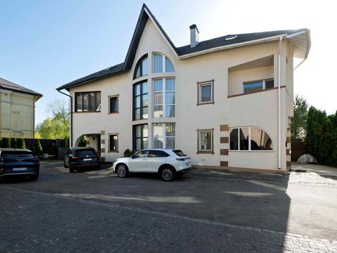 будинок за адресою Козацький пров.