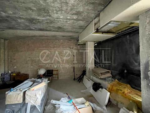 комерційна за адресою Гоголівська вул., 37/2