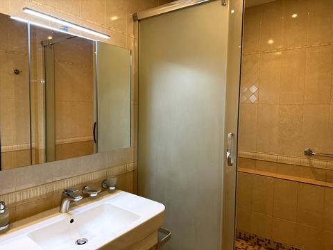 квартира за адресою Княжий Затон вул., 11