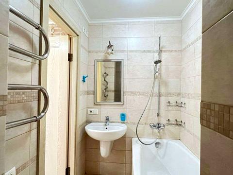 квартира за адресою Машинобудівників вул., 15-Б