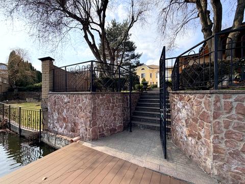 будинок за адресою Верховної Ради тупик, 143