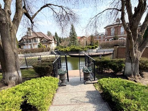 будинок за адресою Верховної Ради тупик, 143