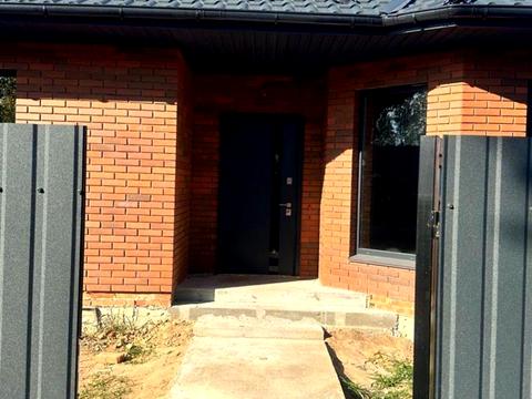 будинок за адресою Центральна вул.