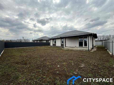 дом по адресу Вишневий пров., 1