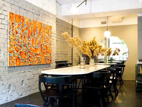 комерційна за адресою Шовковична вул., 42-44