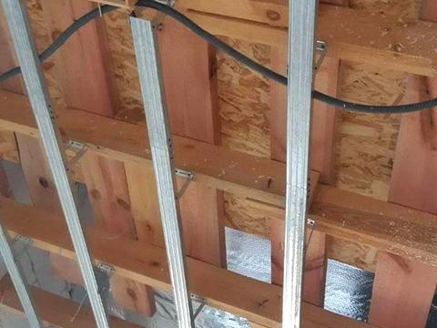 будинок за адресою Абрикосова вул.