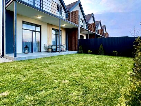 будинок за адресою Озерна вул.