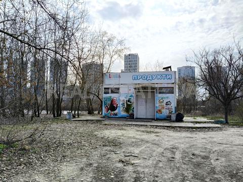 комерційна за адресою Іжкарська вул., 10-А