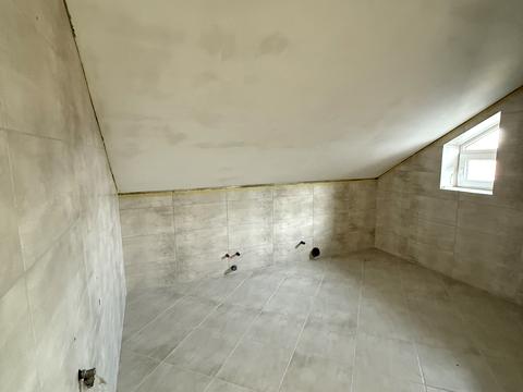 дом по адресу Осіння