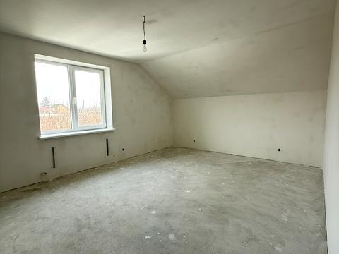 дом по адресу Осіння